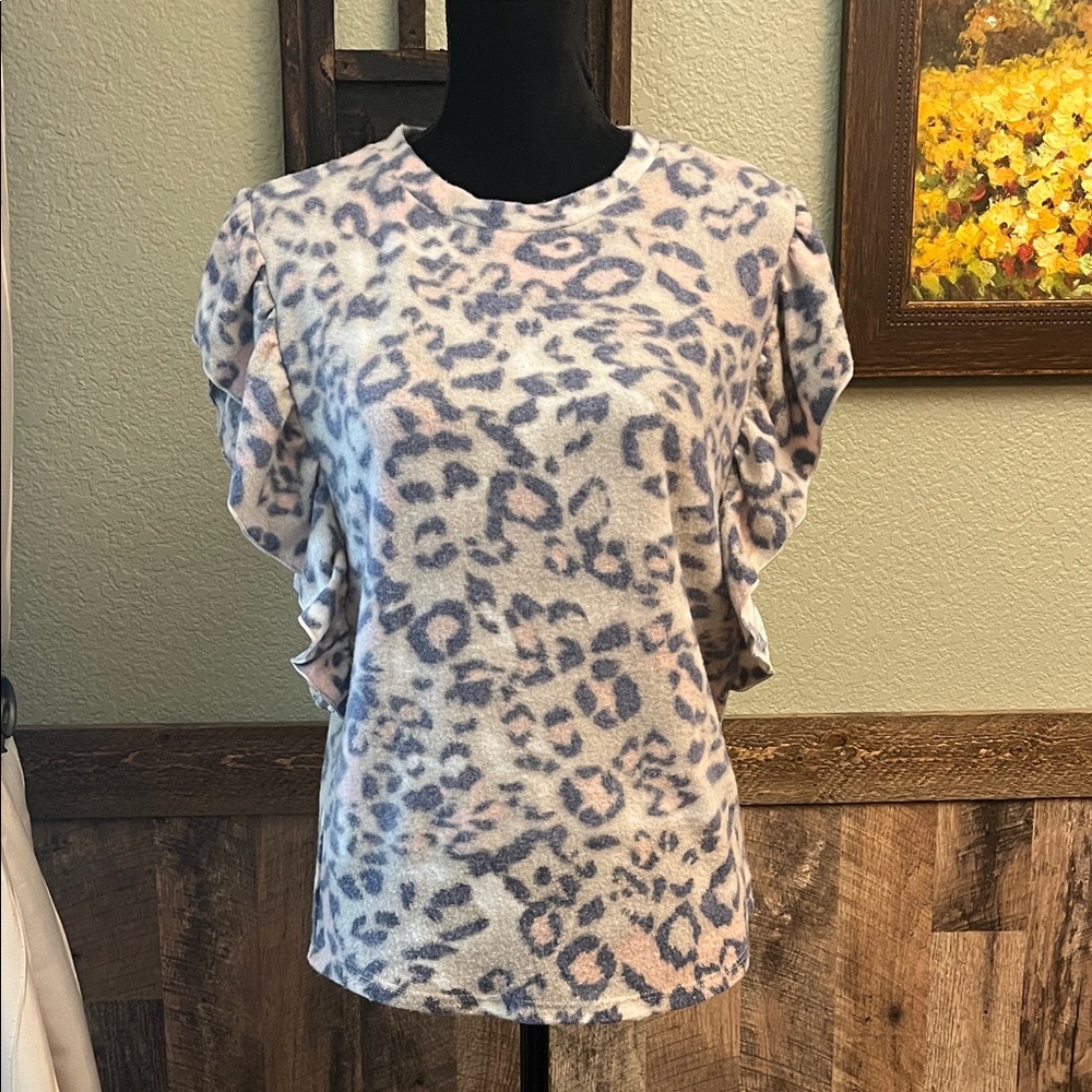 WESTMOON Leopard Print Women's Ruffle Sleeve top!  Size S